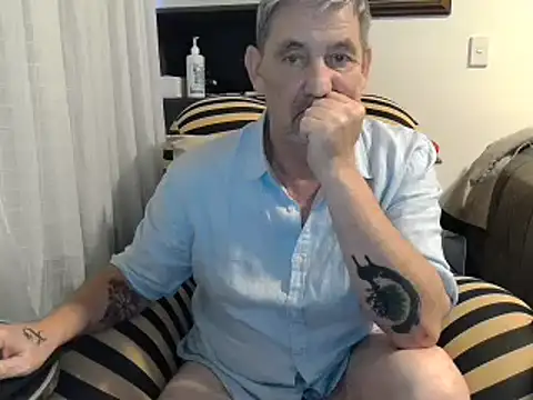 Snapshot of ChunkyMonkey007 chatting on 12-04-24, 10:57 ChunkyMonkey007 online show from 12-04-24, 10:57