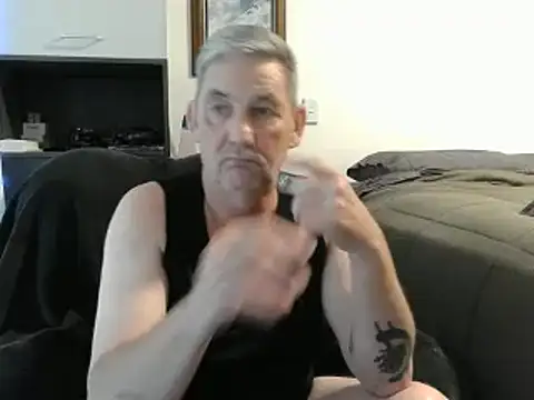 Snapshot of ChunkyMonkey007 chatting on 12-26-24, 12:57 ChunkyMonkey007 online show from 12-26-24, 12:57