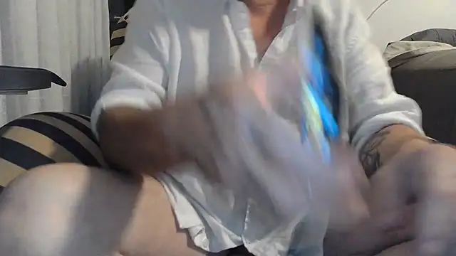 Snapshot of ChunkyMonkey007 chatting on 01-25-25, 11:22 ChunkyMonkey007 online show from 01-25-25, 11:22