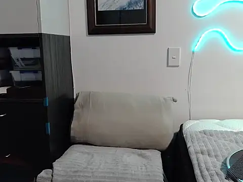 Snapshot of ChunkyMonkey007 chatting on 09-17-25, 11:56 ChunkyMonkey007 online show from 09-17-25, 11:56