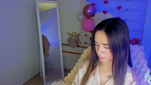 Bella XO online show from 03-13-25, 01:50