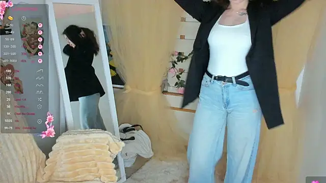 Bella XO online show from 05-13-26, 06:44