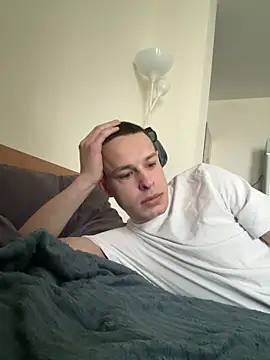 pretty roman online show from 04-10-26, 08:30