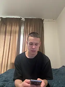 pretty roman online show from 04-24-26, 10:28