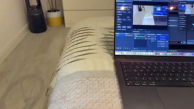 Snapshot of PROCOUPLEX0 chatting on 10-08-25, 07:55 PROCOUPLEX0 online show from 10-08-25, 07:55