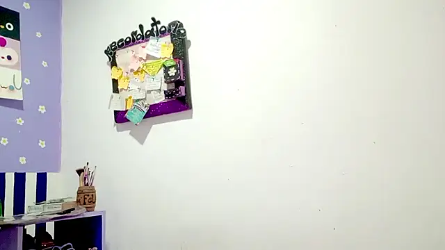 PetiteIvoryQueen19 online show from 07-25-26, 05:38