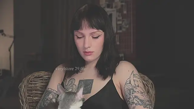 vinylstore online show from 01-29-25, 11:51