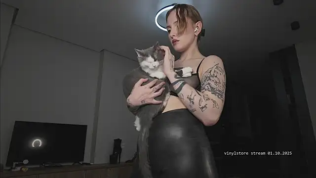 vinylstore online show from 10-01-25, 05:30