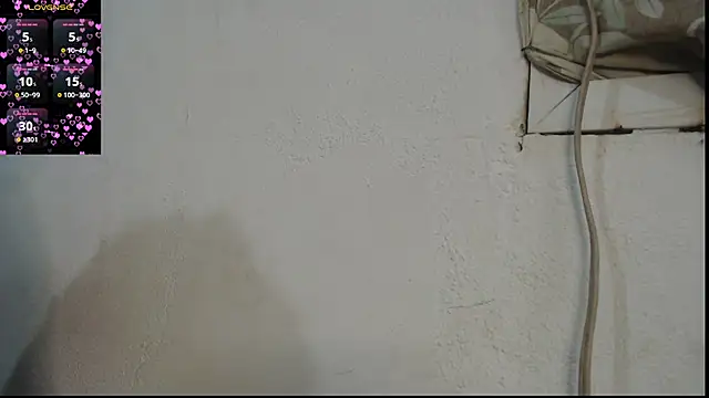 dannaberlin 0 online show from 10-17-25, 05:48