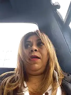 Laura-Hernandez online show from 03-17-26, 09:07