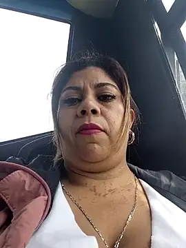 Laura-Hernandez online show from 03-21-26, 02:09