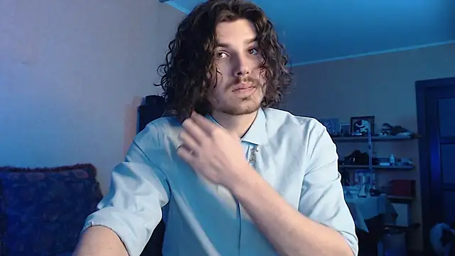 Snapshot of daddyMarty420 chatting on 03-23-26, 05:06 daddyMarty420 online show from 03-23-26, 05:06