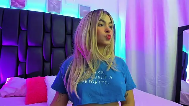 Kiri Cutee online show from 03-06-26, 04:42