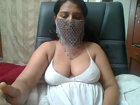 Snapshot of kamayanisingh24 chatting on 01-25-25, 03:41 kamayanisingh24 online show from 01-25-25, 03:41