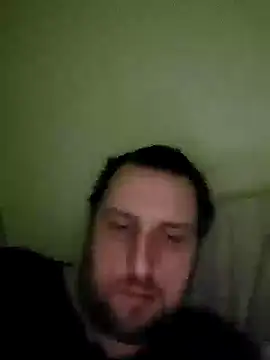 Snapshot of HE-M123 chatting on 01-04-25, 03:18 HE-M123 online show from 01-04-25, 03:18