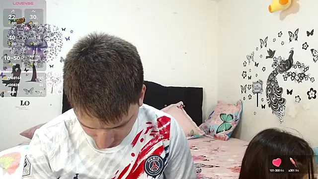 Snapshot of jeff_and_jade chatting on 03-10-25, 12:59 jeff and jade online show from 03-10-25, 12:59