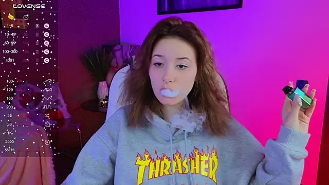 Snapshot of Eridabytrend chatting on 11-15-25, 12:13 Eridabytrend online show from 11-15-25, 12:13