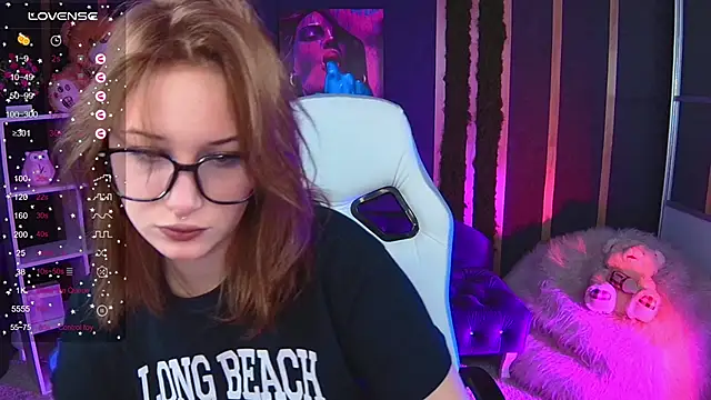 Snapshot of Eridabytrend chatting on 11-29-25, 12:08 Eridabytrend online show from 11-29-25, 12:08