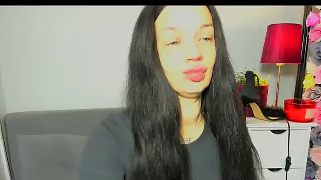 OliviaFantasy online show from 02-10-26, 07:34