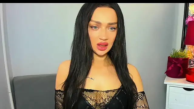 OliviaFantasy online show from 04-18-26, 08:40