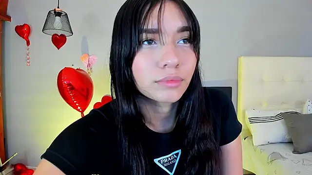 Maia W10 online show from 02-23-25, 01:53