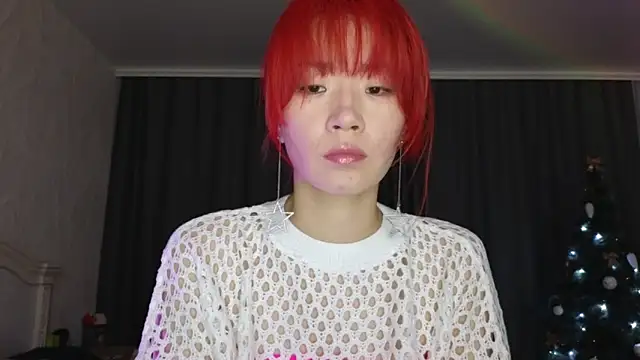 Snapshot of E_v_E_ chatting on 12-16-24, 08:41 E v E  online show from 12-16-24, 08:41