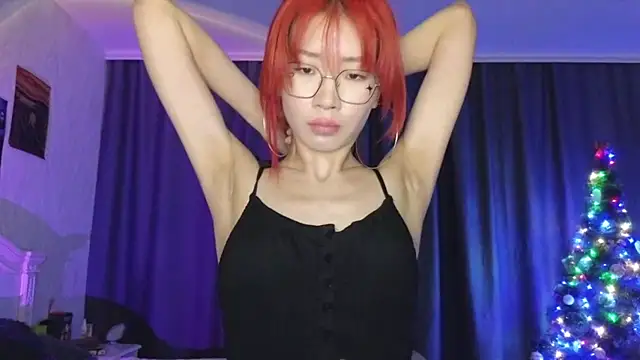 Snapshot of E_v_E_ chatting on 12-22-24, 02:38 E v E  online show from 12-22-24, 02:38