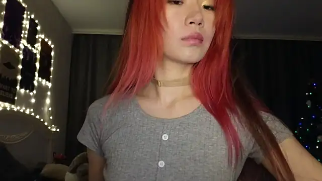 Snapshot of E_v_E_ chatting on 01-07-25, 04:39 E v E  online show from 01-07-25, 04:39