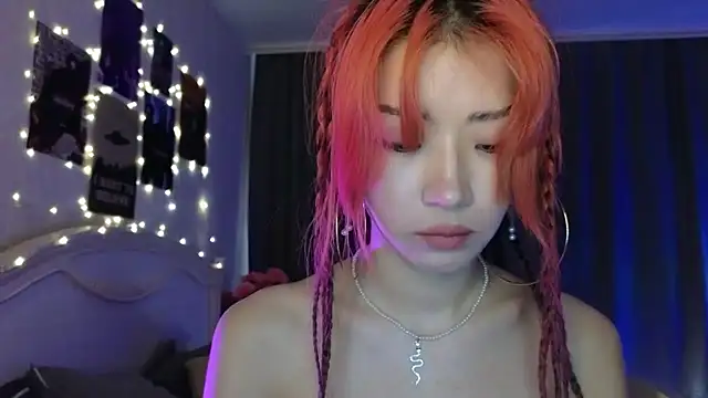 Snapshot of E_v_E_ chatting on 01-17-25, 07:08 E v E  online show from 01-17-25, 07:08