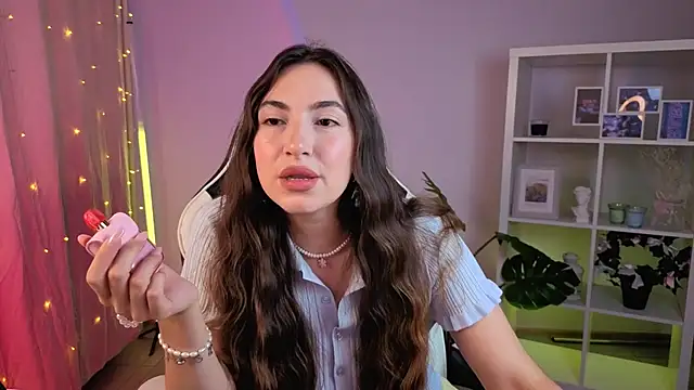 MelissaLovvv online show from 06-28-26, 10:21