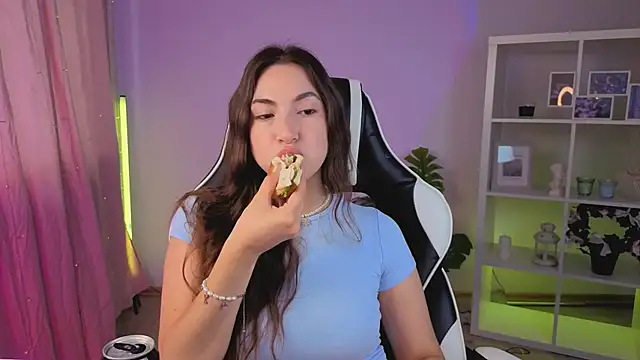 MelissaLovvv online show from 07-18-26, 03:22