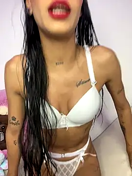 Snapshot of Exotic_girl666 chatting on 11-09-25, 09:35 Exotic girl666 online show from 11-09-25, 09:35