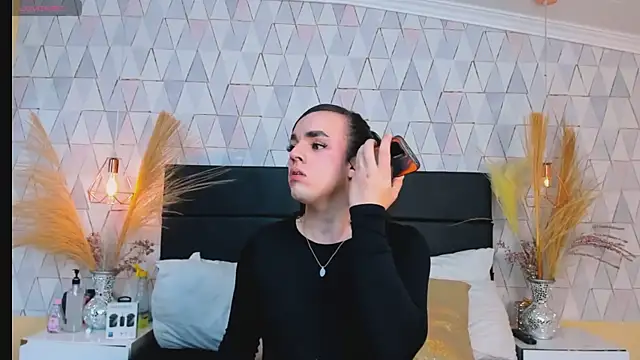 JustinePerry online show from 02-19-26, 04:08