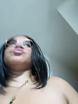 Lucy wilson5 online show from 02-02-25, 07:09