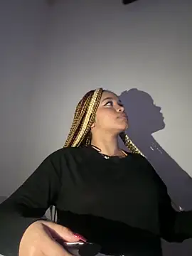 Lucy wilson5 online show from 11-28-25, 02:47