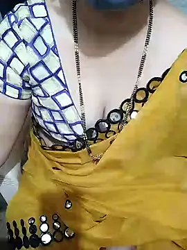 Snapshot of aliseanu chatting on 02-07-25, 01:15 aliseanu online show from 02-07-25, 01:15