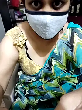 Snapshot of aliseanu chatting on 02-26-25, 01:43 aliseanu online show from 02-26-25, 01:43