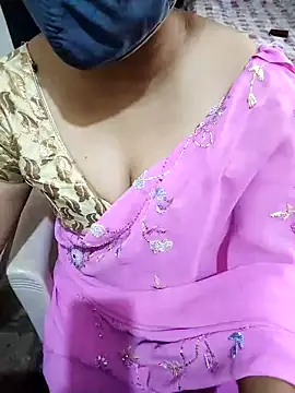 Snapshot of aliseanu chatting on 02-27-25, 09:00 aliseanu online show from 02-27-25, 09:00