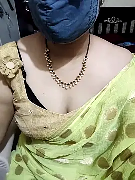 Snapshot of aliseanu chatting on 03-16-25, 12:56 aliseanu online show from 03-16-25, 12:56