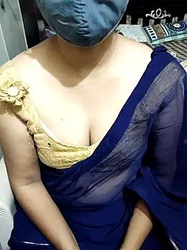 Snapshot of aliseanu chatting on 03-17-25, 04:22 aliseanu online show from 03-17-25, 04:22