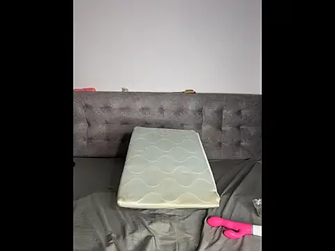 ScarletVelvetX online show from 03-04-26, 08:04