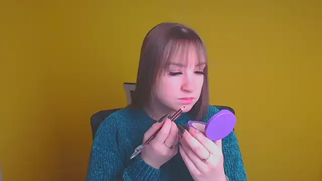 Snapshot of Evelina_GG chatting on 02-08-25, 06:33 Evelina GG online show from 02-08-25, 06:33