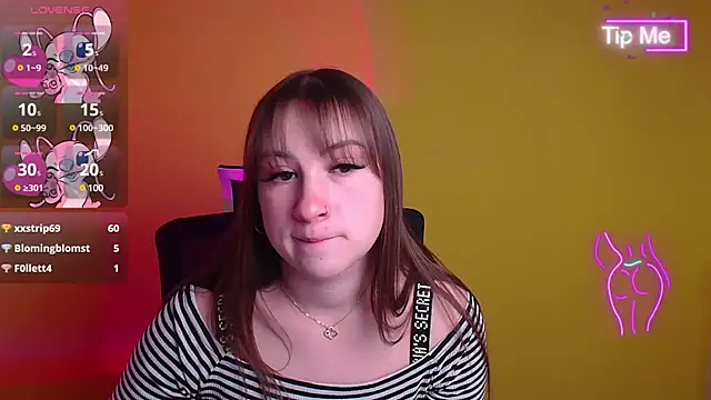 Snapshot of Evelina_GG chatting on 03-05-25, 03:29 Evelina GG online show from 03-05-25, 03:29