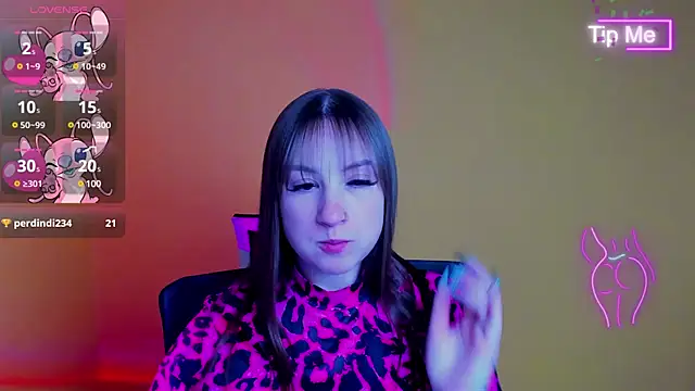 Snapshot of Evelina_GG chatting on 03-17-25, 11:00 Evelina GG online show from 03-17-25, 11:00