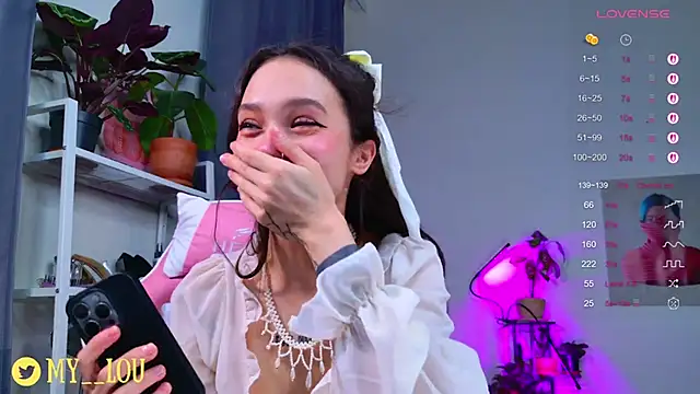 MyLou  online show from 10-30-25, 04:19