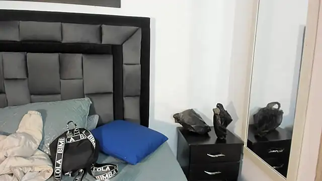 Snapshot of Dulce_amg chatting on 10-02-25, 03:13 Dulce amg online show from 10-02-25, 03:13