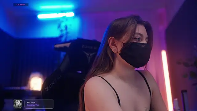 Snapshot of aarimass chatting on 09-19-25, 02:40 aarimass online show from 09-19-25, 02:40