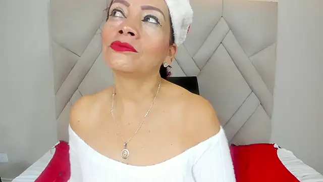 Kasandra Gomez online show from 12-04-25, 12:25