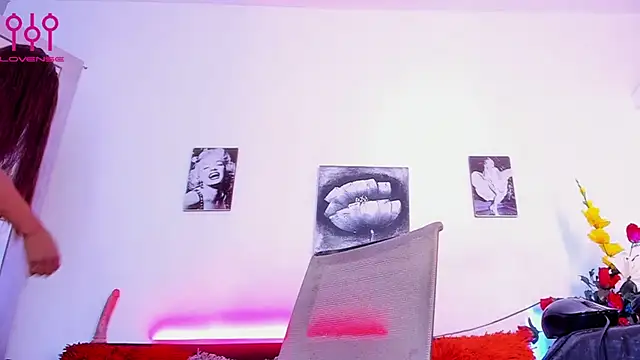 La Perversa69 online show from 04-21-26, 02:51