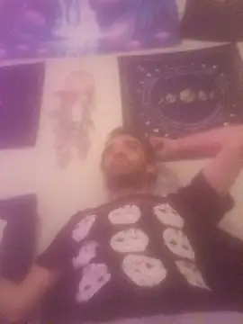 Snapshot of OSNaPCeZR chatting on 03-09-26, 01:42 OSNaPCeZR online show from 03-09-26, 01:42